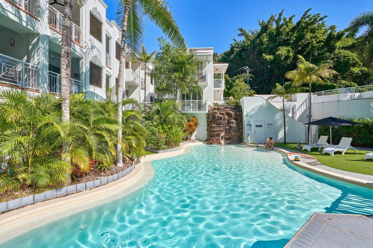 Alassio Apartments With Direct Pool Access Palm Cove Exteriör bild