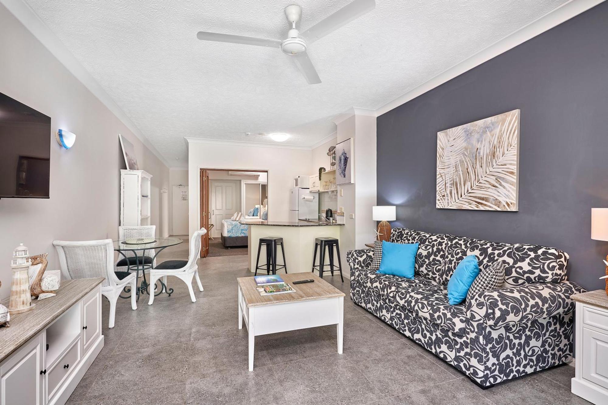 Alassio Apartments With Direct Pool Access Palm Cove Rum bild